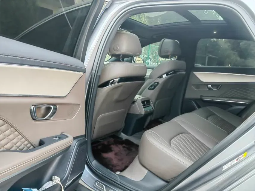 2024 BYD Han 1.5T 139HP L4 E-CVT PHEV 18.316KWH,autocango,china used car exporter,china ev exporter,chinese used car exporter,chinese used ev exporter