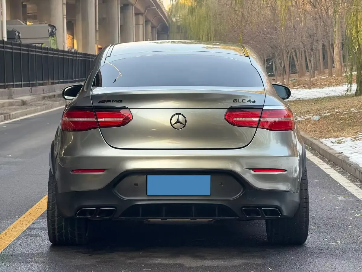2017 Mercedes-Benz GLC AMG 3.0T 367HP V6 9AT,autocango,china used car exporter,china ev exporter,chinese used car exporter,chinese used ev exporter