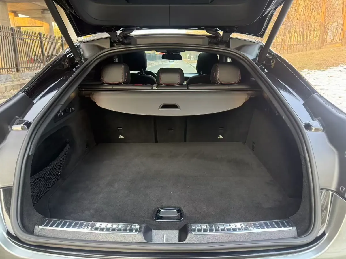 2017 Mercedes-Benz GLC AMG 3.0T 367HP V6 9AT,autocango,china used car exporter,china ev exporter,chinese used car exporter,chinese used ev exporter