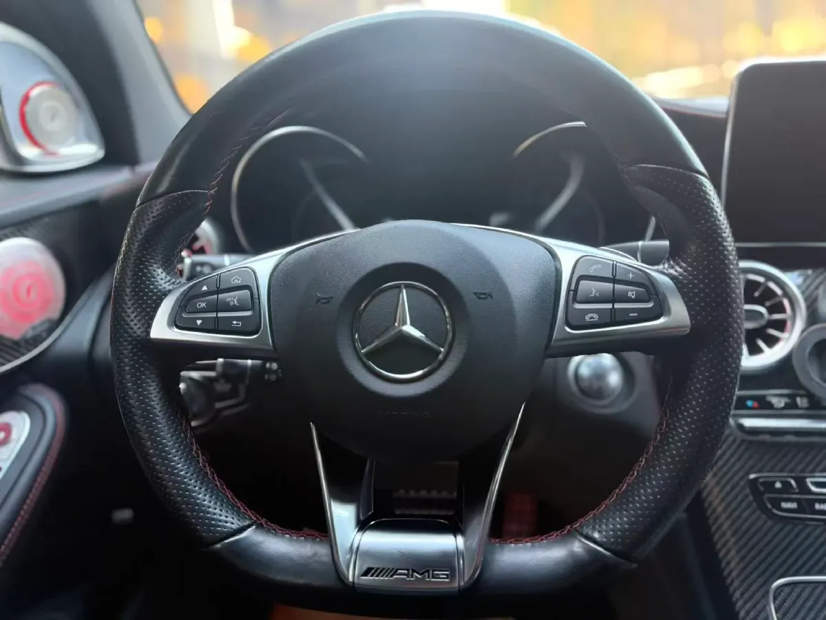 2017 Mercedes-Benz GLC AMG 3.0T 367HP V6 9AT,autocango,china used car exporter,china ev exporter,chinese used car exporter,chinese used ev exporter