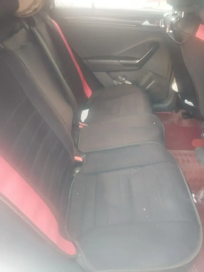 2021 Volkswagen T-Roc 1.4T 150HP L4 7DCT,autocango,china used car exporter,china ev exporter,chinese used car exporter,chinese used ev exporter