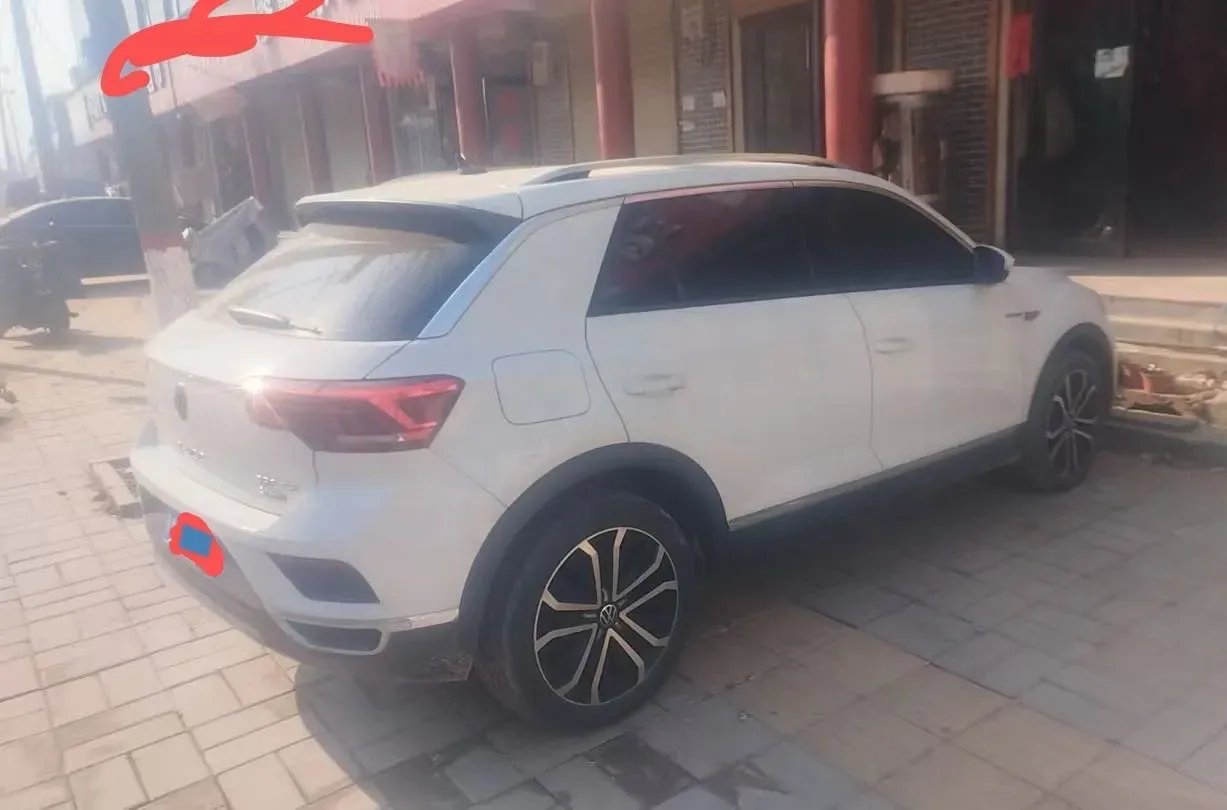 2021 Volkswagen T-Roc 1.4T 150HP L4 7DCT,autocango,china used car exporter,china ev exporter,chinese used car exporter,chinese used ev exporter