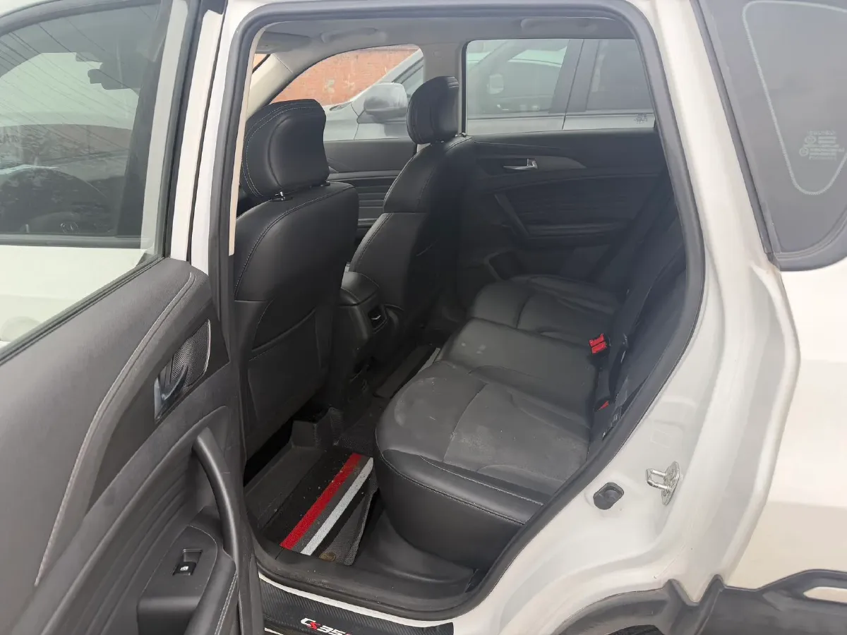 2019 ChangAn CS35 Plus 1.4T 158HP L4 7DCT,autocango,china used car exporter,china ev exporter,chinese used car exporter,chinese used ev exporter