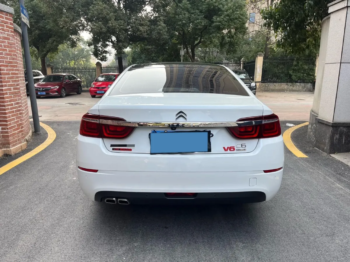 2019 Citroen C6 1.8T 211HP L4 8AT,autocango,china used car exporter,china ev exporter,chinese used car exporter,chinese used ev exporter