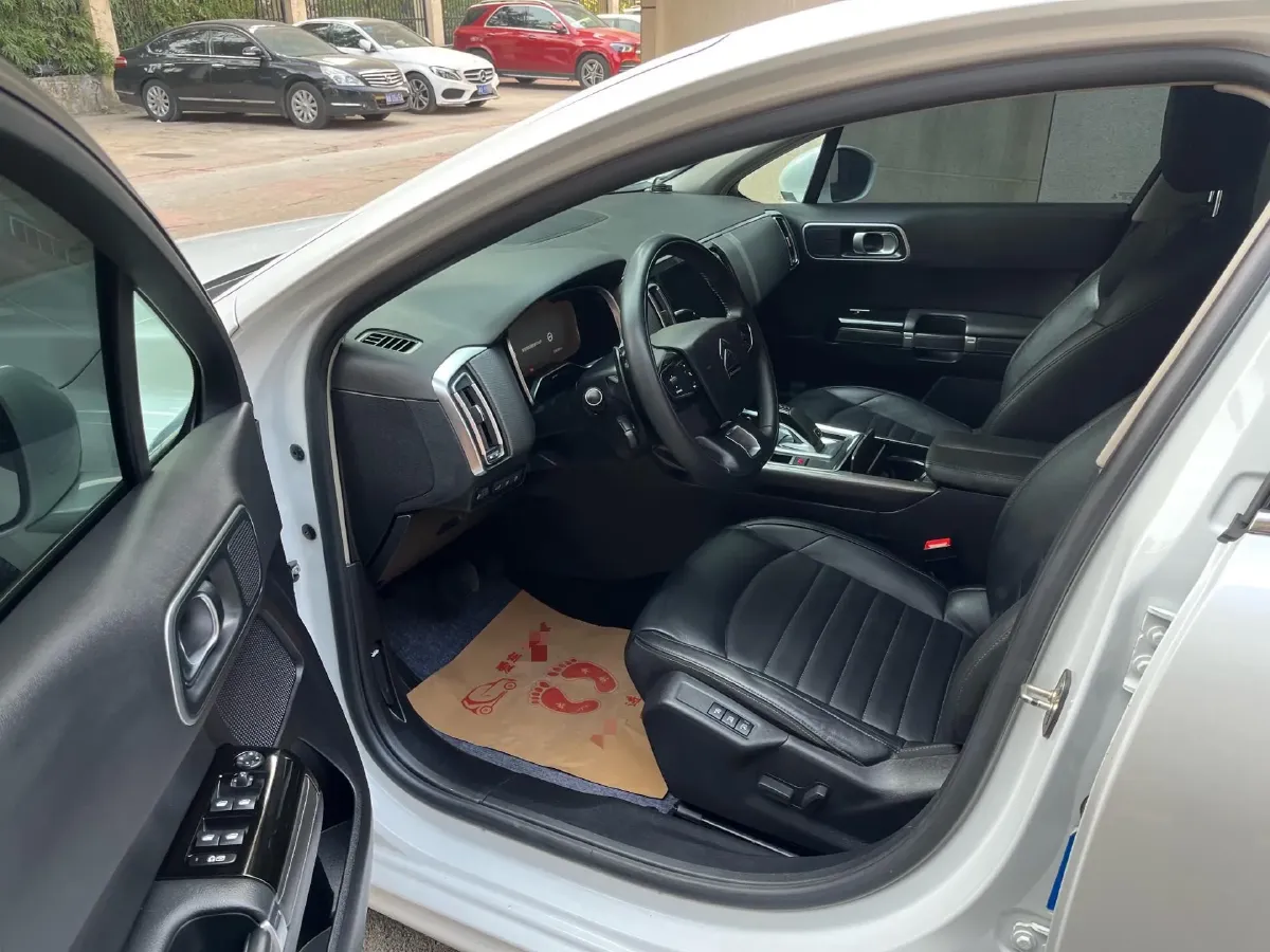 2019 Citroen C6 1.8T 211HP L4 8AT,autocango,china used car exporter,china ev exporter,chinese used car exporter,chinese used ev exporter