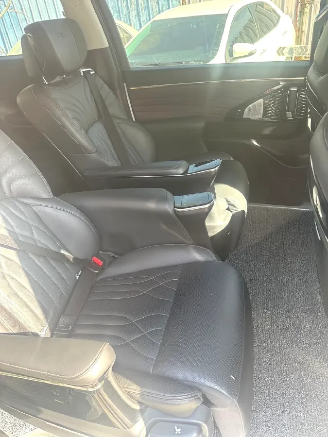 2023 GAC Trumpchi M8 2.0T 252HP L4 8AT,autocango,china used car exporter,china ev exporter,chinese used car exporter,chinese used ev exporter