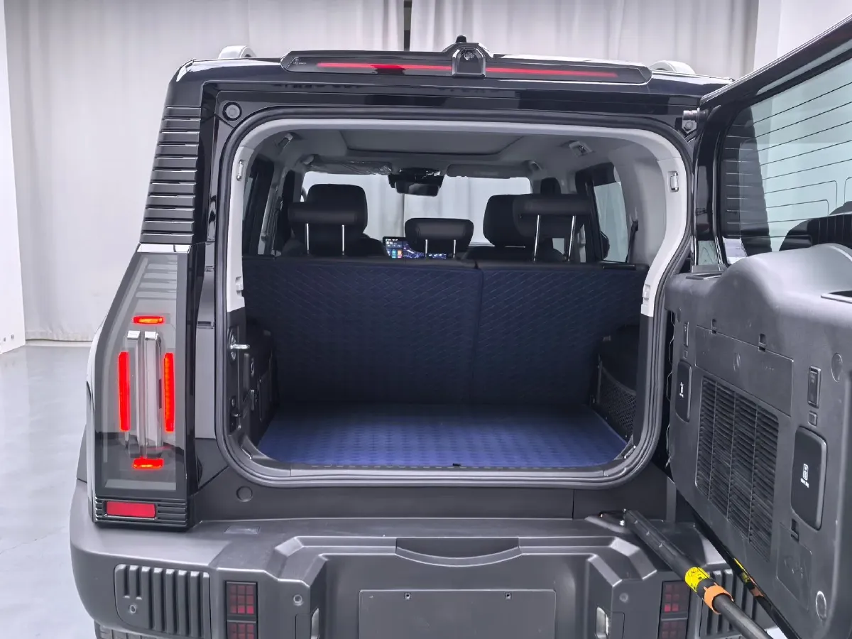 2024 Jetour Traveller 2.0T 254HP L4 7DCT,autocango,china used car exporter,china ev exporter,chinese used car exporter,chinese used ev exporter