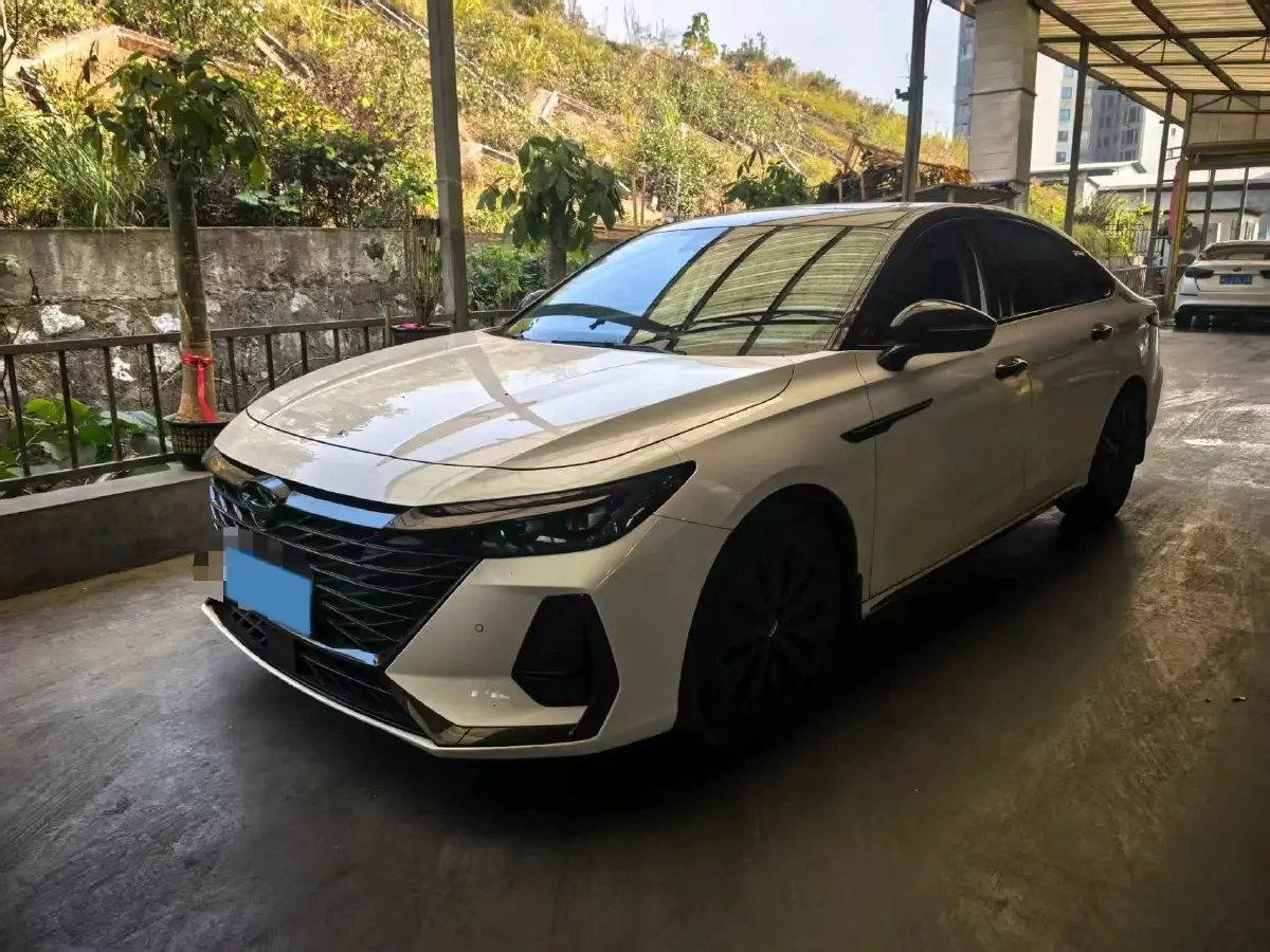 2023 Chery Arrizo 8 2.0T 254HP L4 7DCT