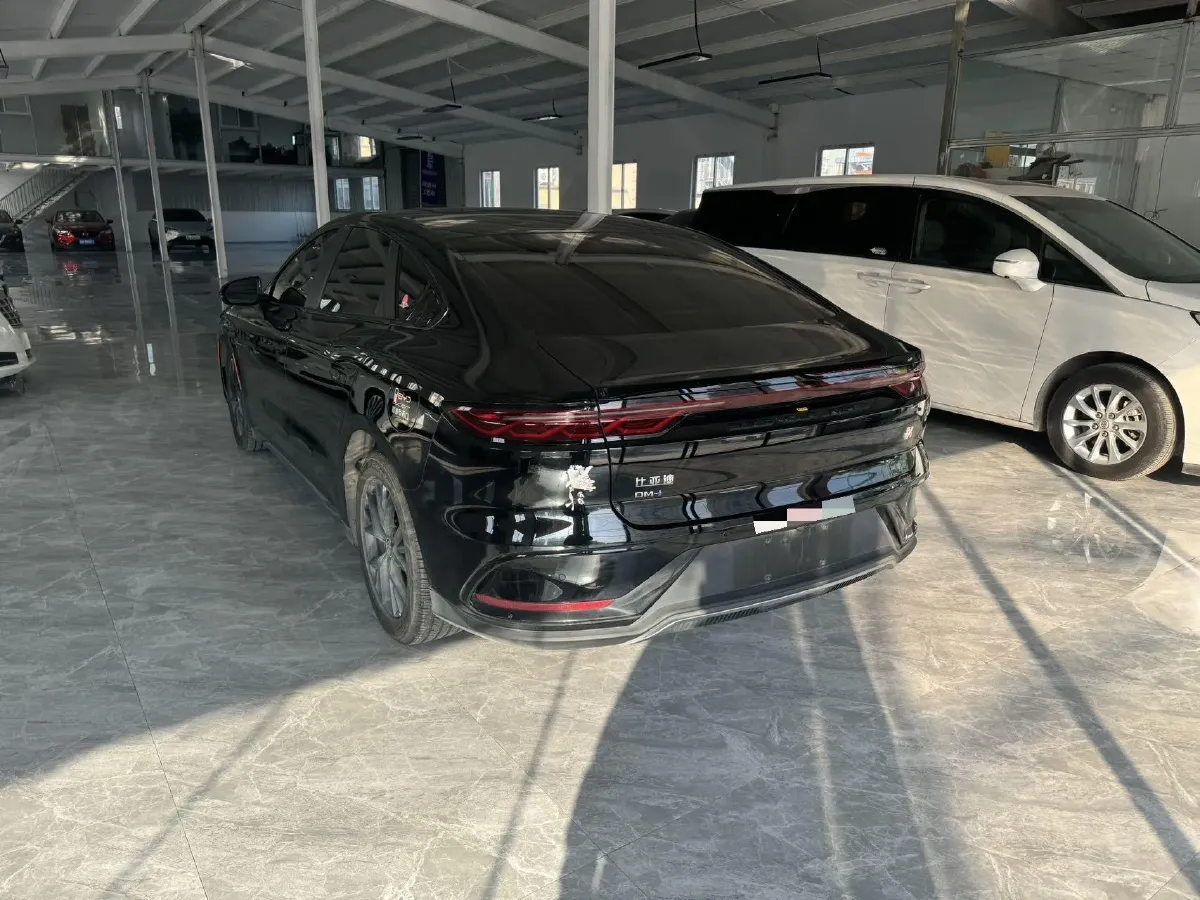 2024 BYD Han 1.5T 139HP L4 E-CVT PHEV 18.316KWH,autocango,china used car exporter,china ev exporter,chinese used car exporter,chinese used ev exporter