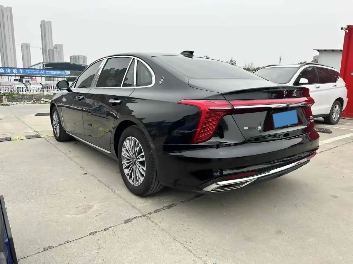 2023 HongQi H5 1.5T 169HP L4 7DCT,autocango,china used car exporter,china ev exporter,chinese used car exporter,chinese used ev exporter