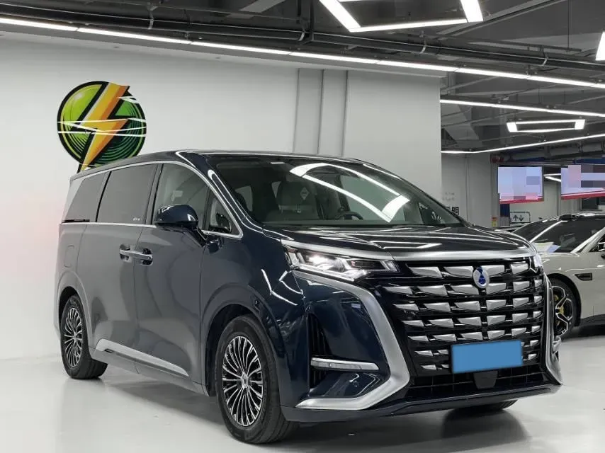 2022 HongQi HS7 3.0T 337HP V6 8AT,autocango,china used car exporter,china ev exporter,chinese used car exporter,chinese used ev exporter