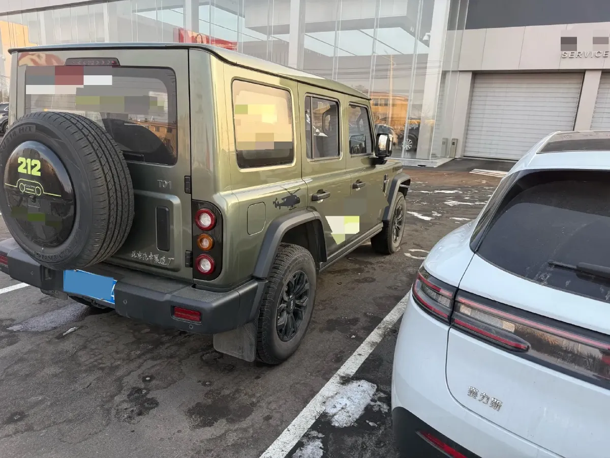 2024 212 212 T01 2.0T 252HP L4 8AT,autocango,china used car exporter,china ev exporter,chinese used car exporter,chinese used ev exporter