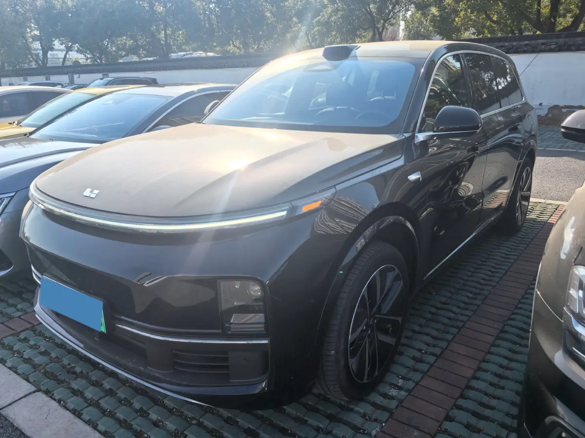 2022 Li L9 Range Extended 154HP REEV 42.6KWH