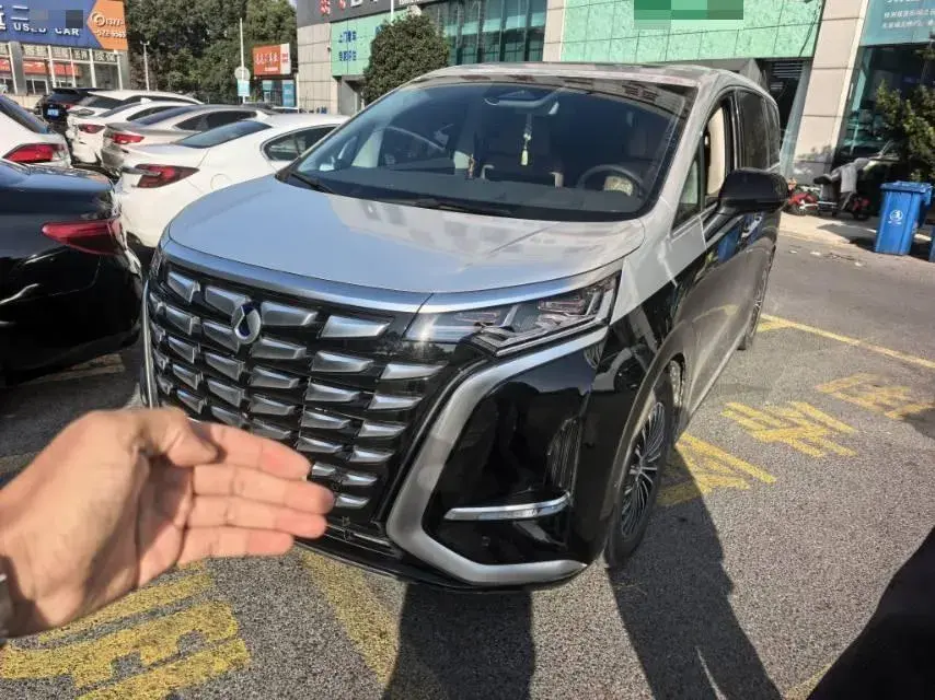 2022 Honda Odyssey 2.0L 146HP L4 E-CVT Hybrid