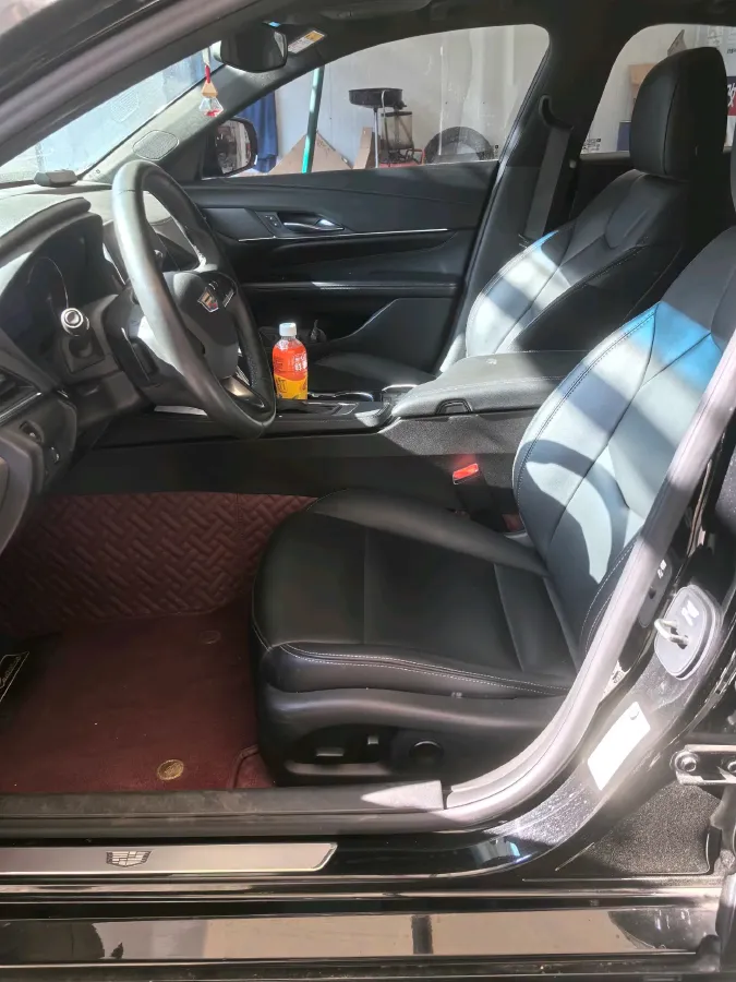 2022 Cadillac CT4 2.0T 237HP L4 8AT,autocango,china used car exporter,china ev exporter,chinese used car exporter,chinese used ev exporter