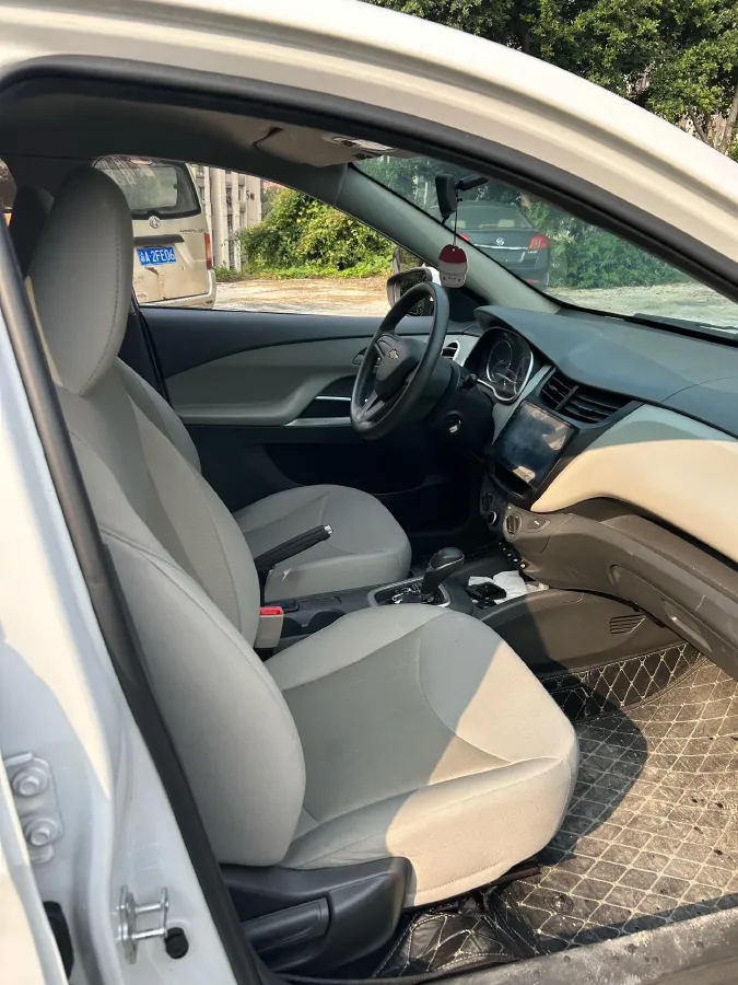 2018 Chery Tiggo 3 1.6L 126HP L4 5MT,autocango,china used car exporter,china ev exporter,chinese used car exporter,chinese used ev exporter