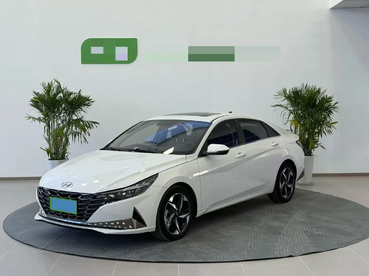 2021 Hyundai Elantra 1.5L 115HP L4 CVT