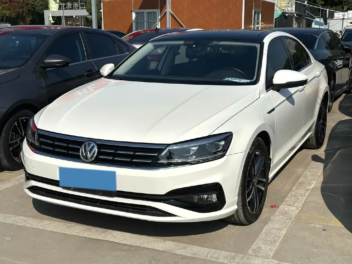 2021 Volkswagen Lamando 1.4T 150HP L4 7DCT 2021 Volkswagen Lamando 1.4T 150HP L4 7DCT