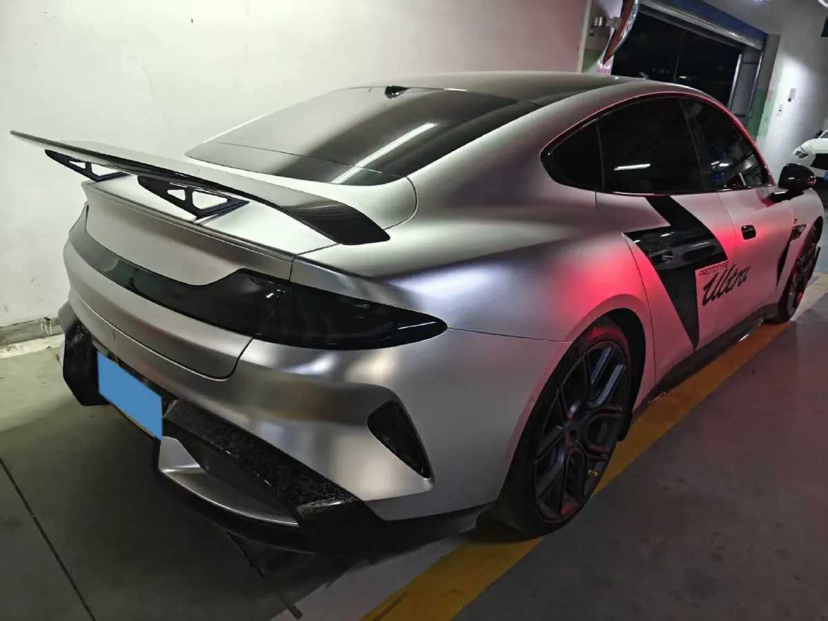 2025 MI SU7 Ultra BEV 93.7KWH,autocango,china used car exporter,china ev exporter,chinese used car exporter,chinese used ev exporter