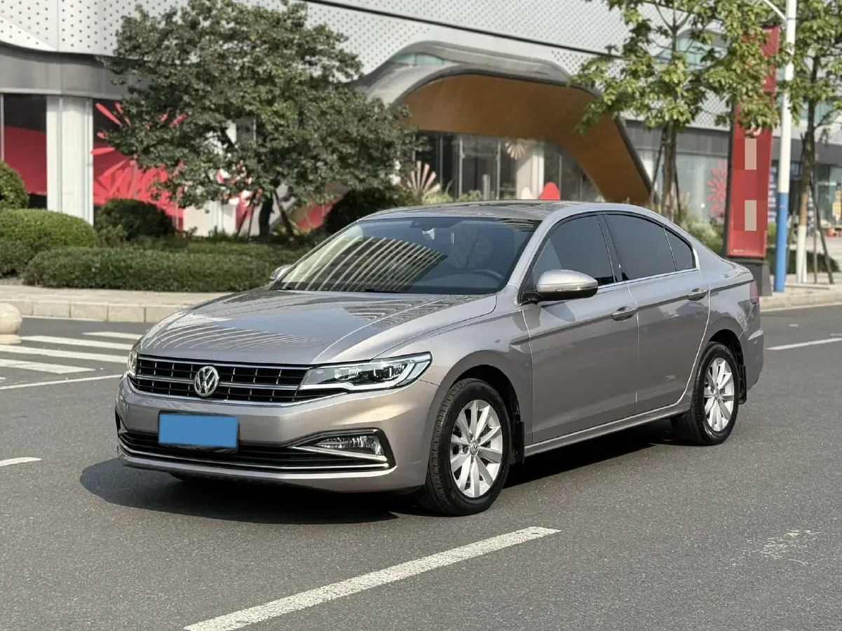2020 Volkswagen Bora 1.5L 113HP L4 6AT