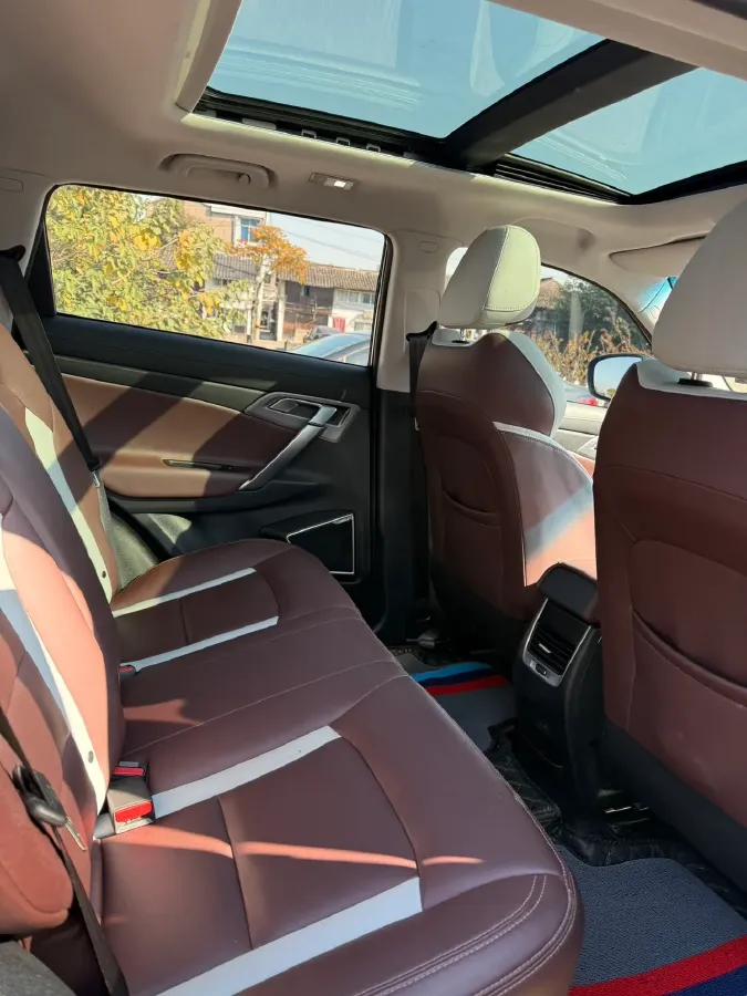 2022 Geely Azkarra 1.8T 184HP L4 7DCT,autocango,china used car exporter,china ev exporter,chinese used car exporter,chinese used ev exporter