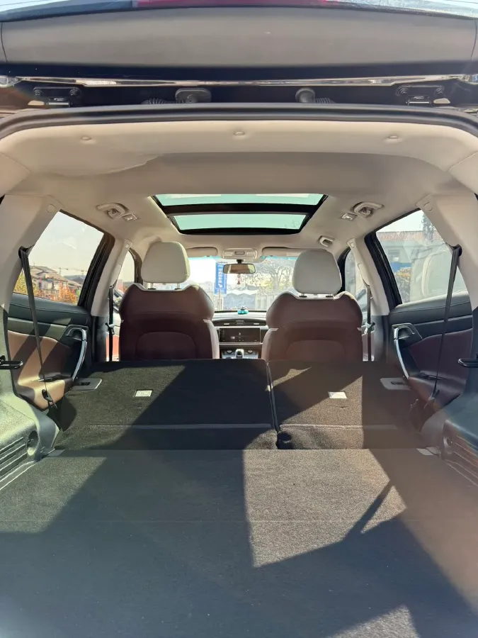 2022 Geely Azkarra 1.8T 184HP L4 7DCT,autocango,china used car exporter,china ev exporter,chinese used car exporter,chinese used ev exporter