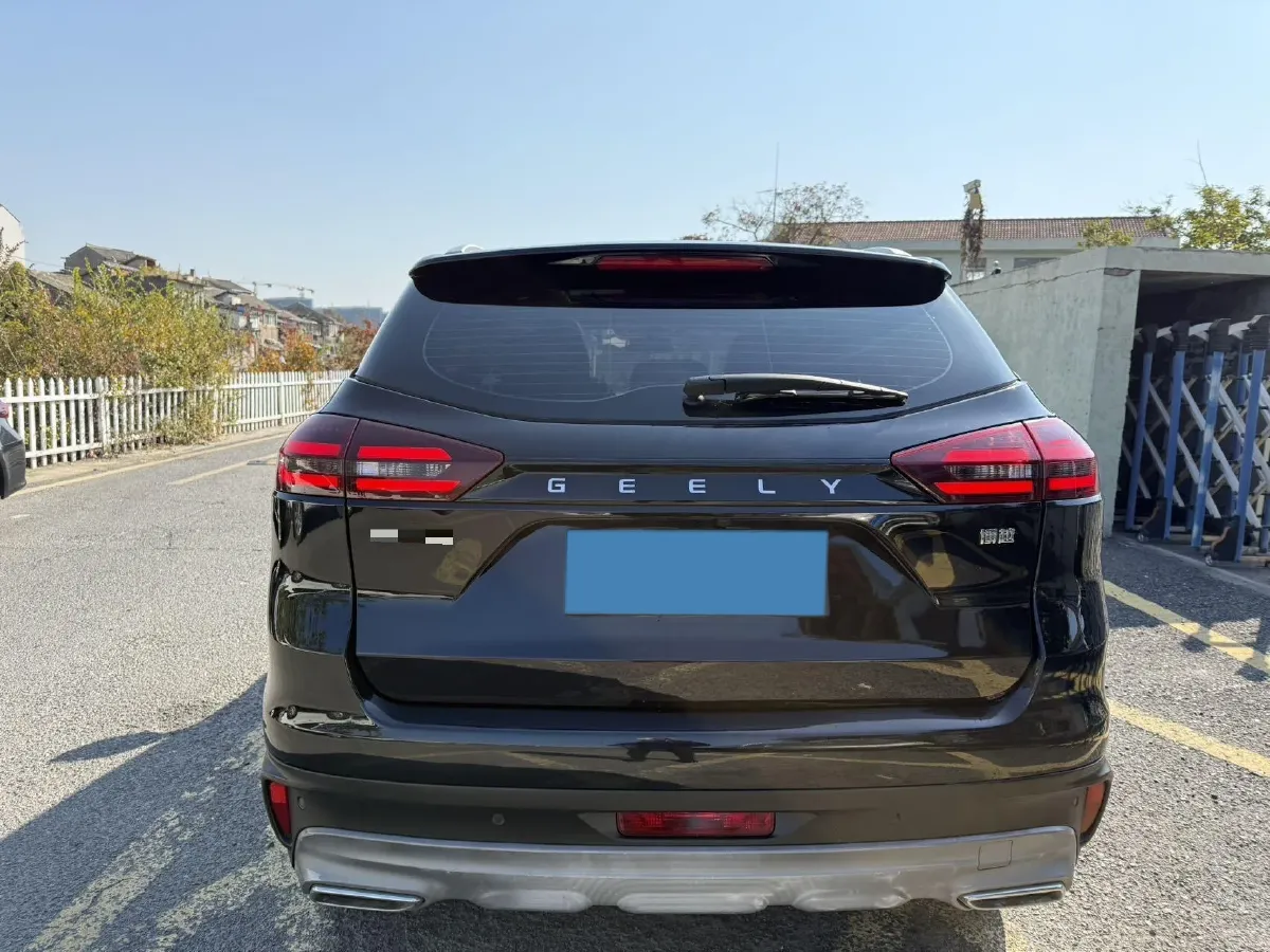 2022 Geely Azkarra 1.8T 184HP L4 7DCT,autocango,china used car exporter,china ev exporter,chinese used car exporter,chinese used ev exporter