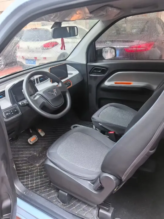 2020 BaoJun E100 BEV 28KWH,autocango,china used car exporter,china ev exporter,chinese used car exporter,chinese used ev exporter