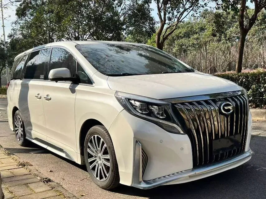 2021 GAC Trumpchi M8 2.0T 252HP L4 8AT,autocango,china used car exporter,china ev exporter,chinese used car exporter,chinese used ev exporter