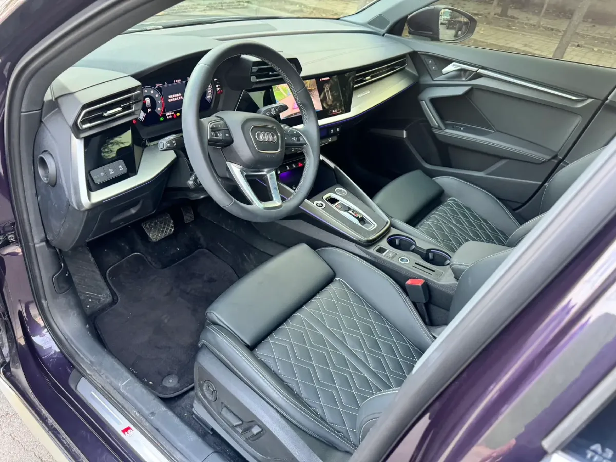 2025 Audi A3 1.5T 160HP L4 7DCT,autocango,china used car exporter,china ev exporter,chinese used car exporter,chinese used ev exporter