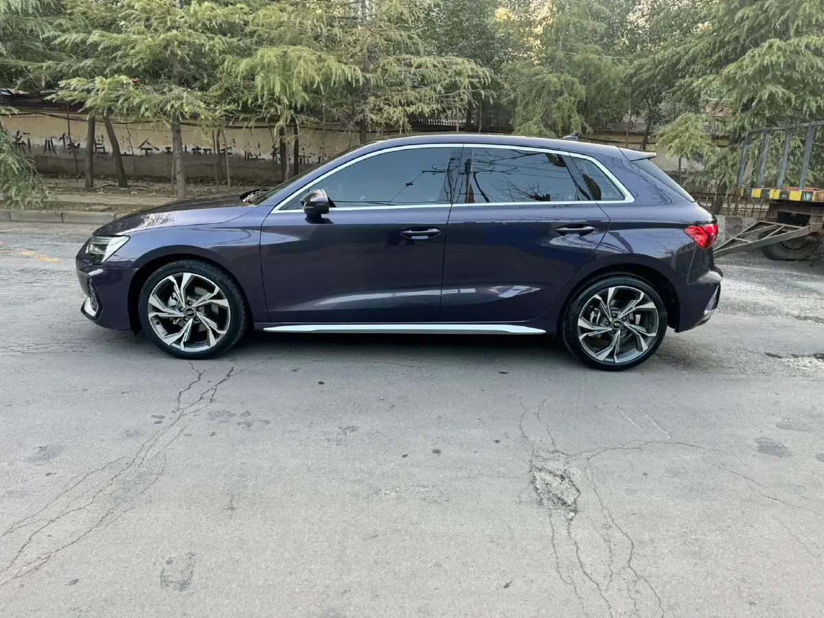 2025 Audi A3 1.5T 160HP L4 7DCT,autocango,china used car exporter,china ev exporter,chinese used car exporter,chinese used ev exporter