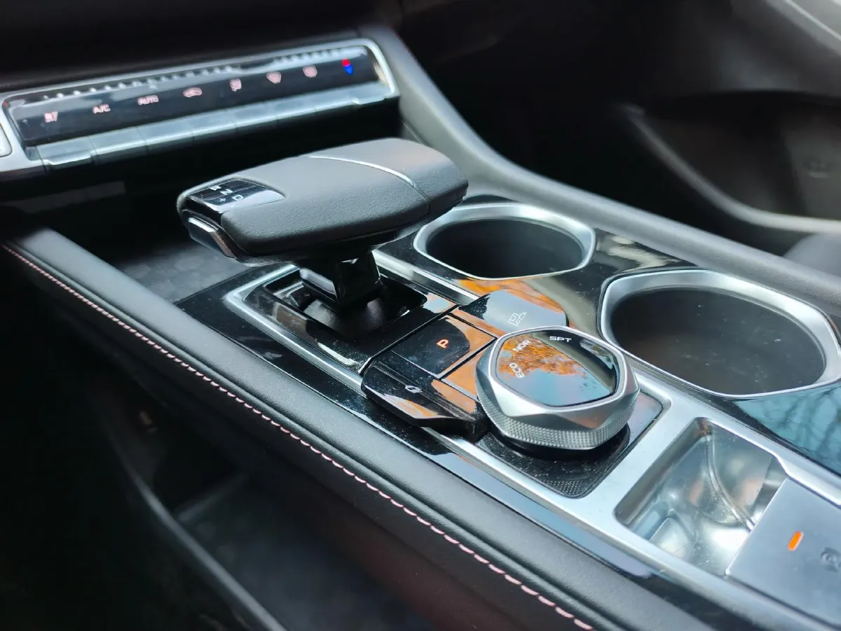 2024 ChangAn Eado 1.4T 160HP L4 7DCT,autocango,china used car exporter,china ev exporter,chinese used car exporter,chinese used ev exporter