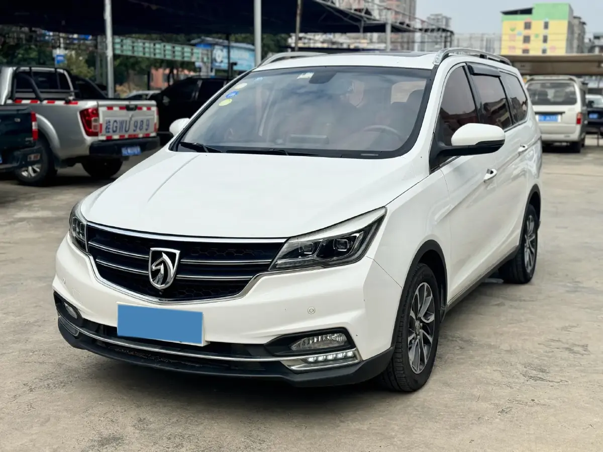 2017 Great Wall Wingle 5 2.0T 143HP L4 6MT