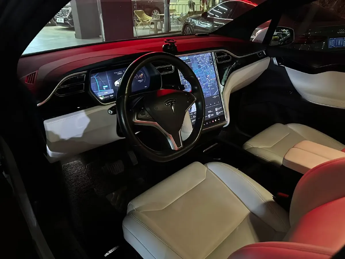 2017 Tesla Model X BEV 100KWH,autocango,china used car exporter,china ev exporter,chinese used car exporter,chinese used ev exporter