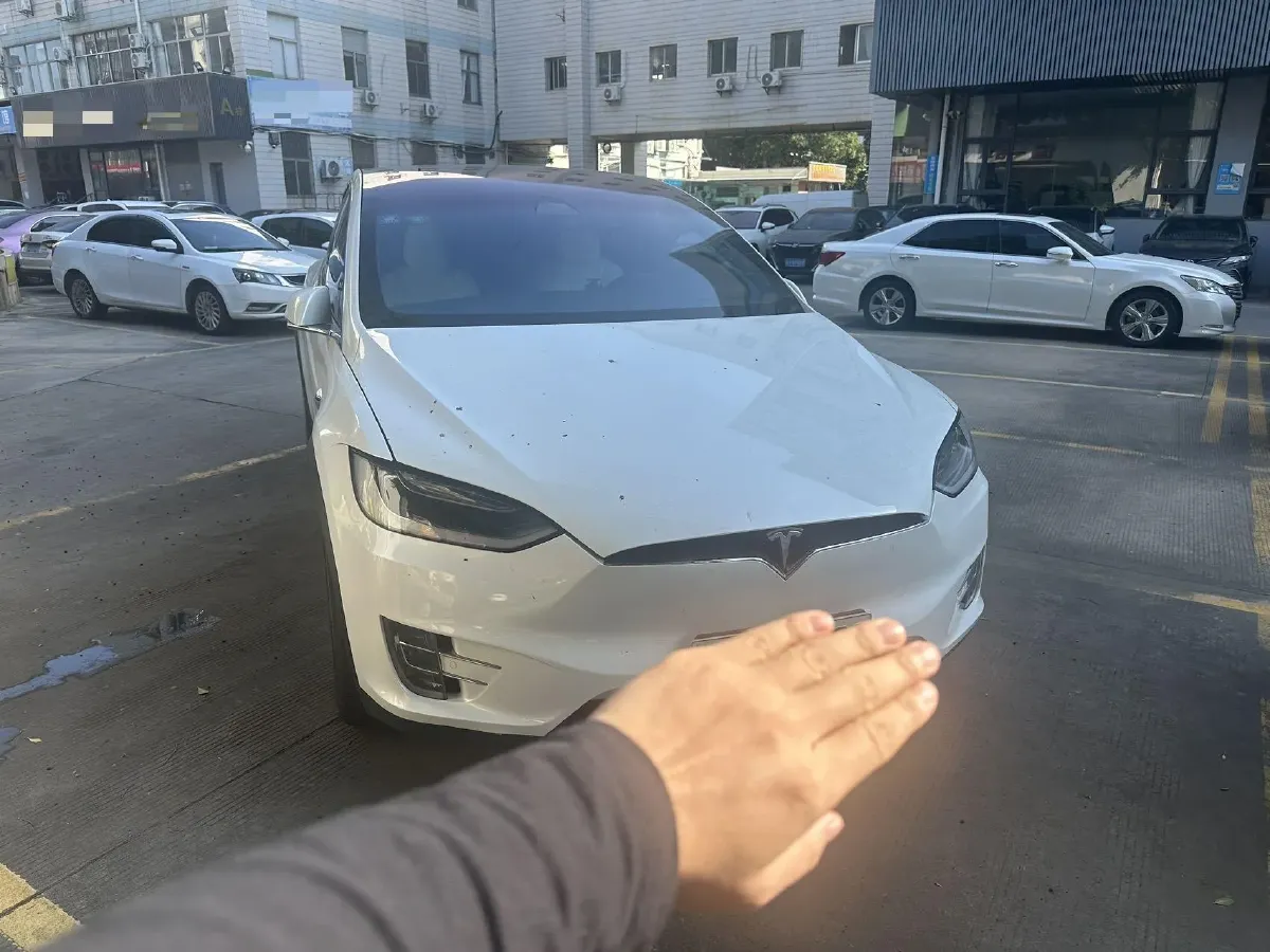 2017 Tesla Model X BEV 100KWH,autocango,china used car exporter,china ev exporter,chinese used car exporter,chinese used ev exporter