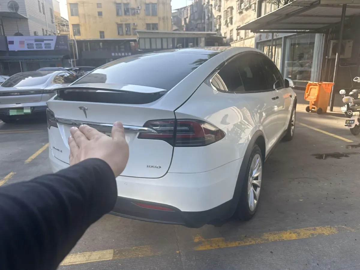2017 Tesla Model X BEV 100KWH,autocango,china used car exporter,china ev exporter,chinese used car exporter,chinese used ev exporter