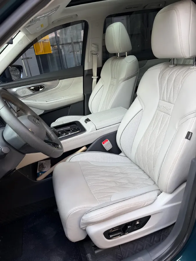 2022 GAC Trumpchi GS8 2.0T 190HP L4 E-CVT Hybrid,autocango,china used car exporter,china ev exporter,chinese used car exporter,chinese used ev exporter