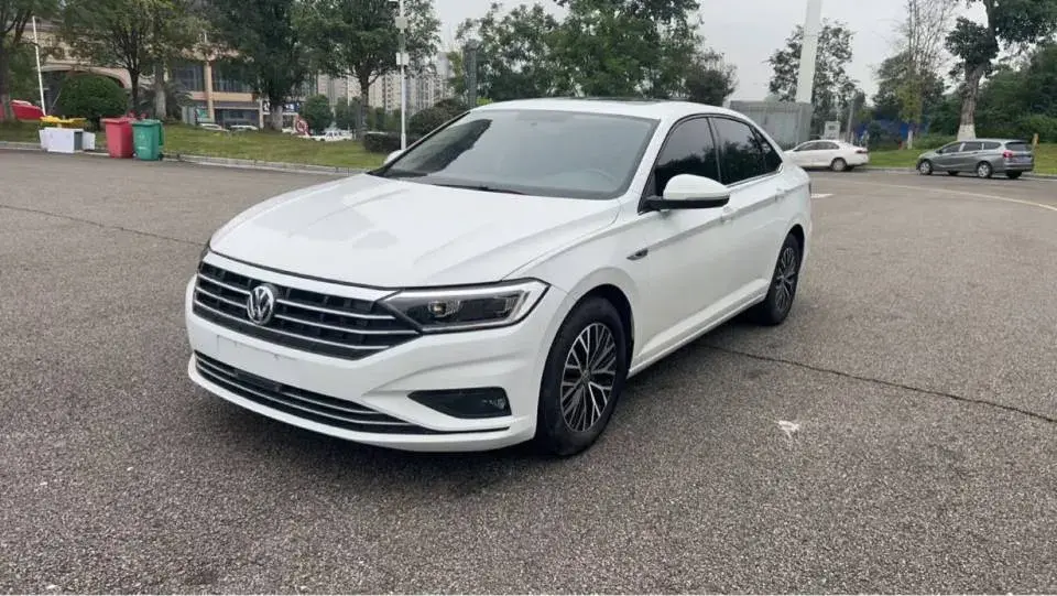2020 Volkswagen Sagitar 1.4T 150HP L4 7DCT