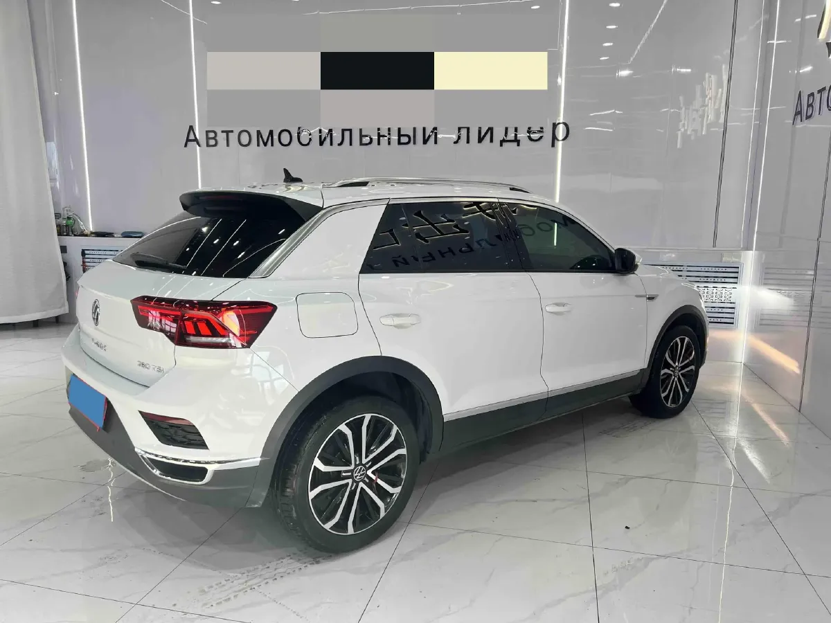 2022 Volkswagen T-Roc 1.4T 150HP L4 7DCT,autocango,china used car exporter,china ev exporter,chinese used car exporter,chinese used ev exporter