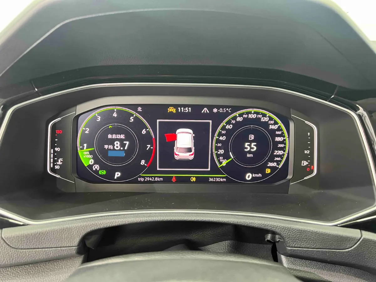 2022 Volkswagen T-Roc 1.4T 150HP L4 7DCT,autocango,china used car exporter,china ev exporter,chinese used car exporter,chinese used ev exporter