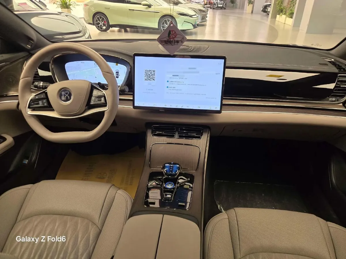 2025 BYD Han 1.5T 156HP L4 E-CVT PHEV,autocango,china used car exporter,china ev exporter,chinese used car exporter,chinese used ev exporter