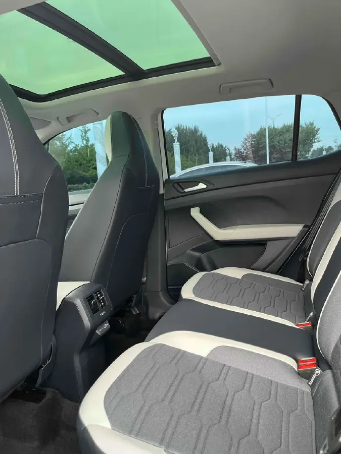 2025 Volkswagen Tharu 1.5L 110HP L4 6AT,autocango,china used car exporter,china ev exporter,chinese used car exporter,chinese used ev exporter