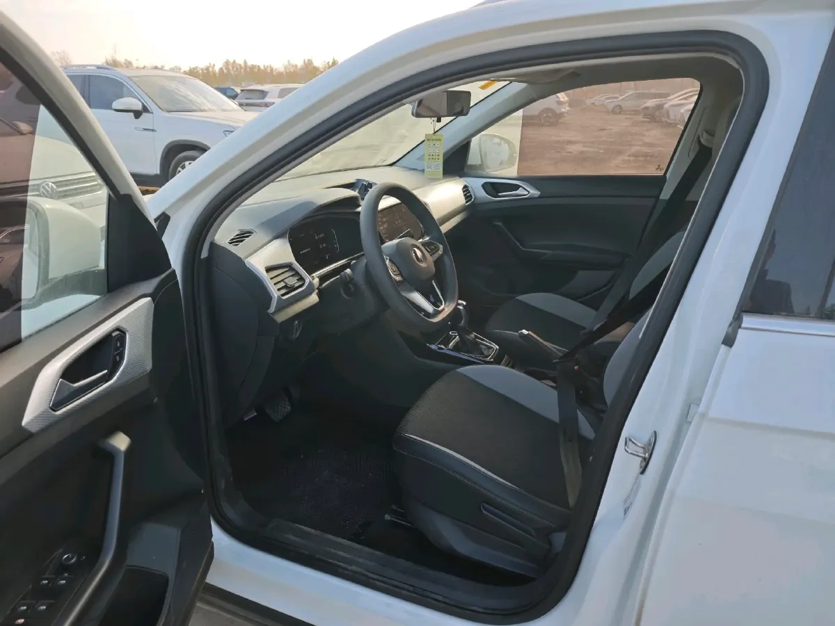 2023 Volkswagen Tacqua 1.2T 116HP L4 7DCT,autocango,china used car exporter,china ev exporter,chinese used car exporter,chinese used ev exporter