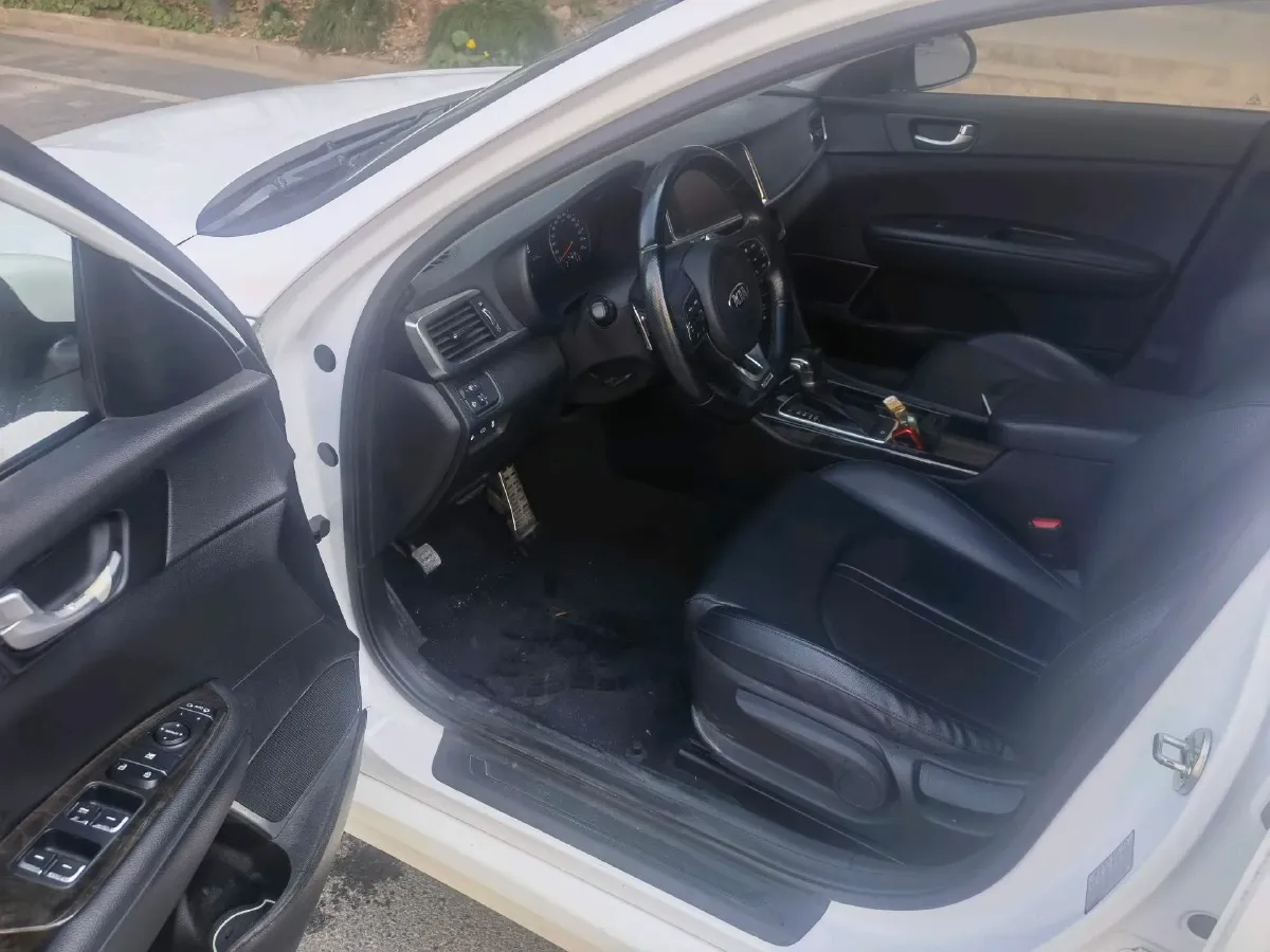 2016 Kia K5 1.6T 180HP L4 7DCT,autocango,china used car exporter,china ev exporter,chinese used car exporter,chinese used ev exporter