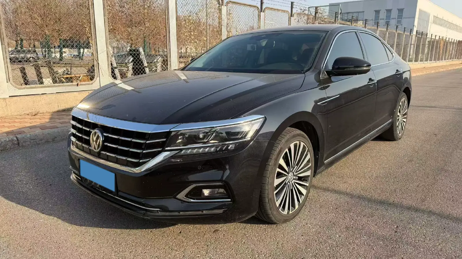 2019 Volkswagen Passat 2.0T 220HP L4 7DCT