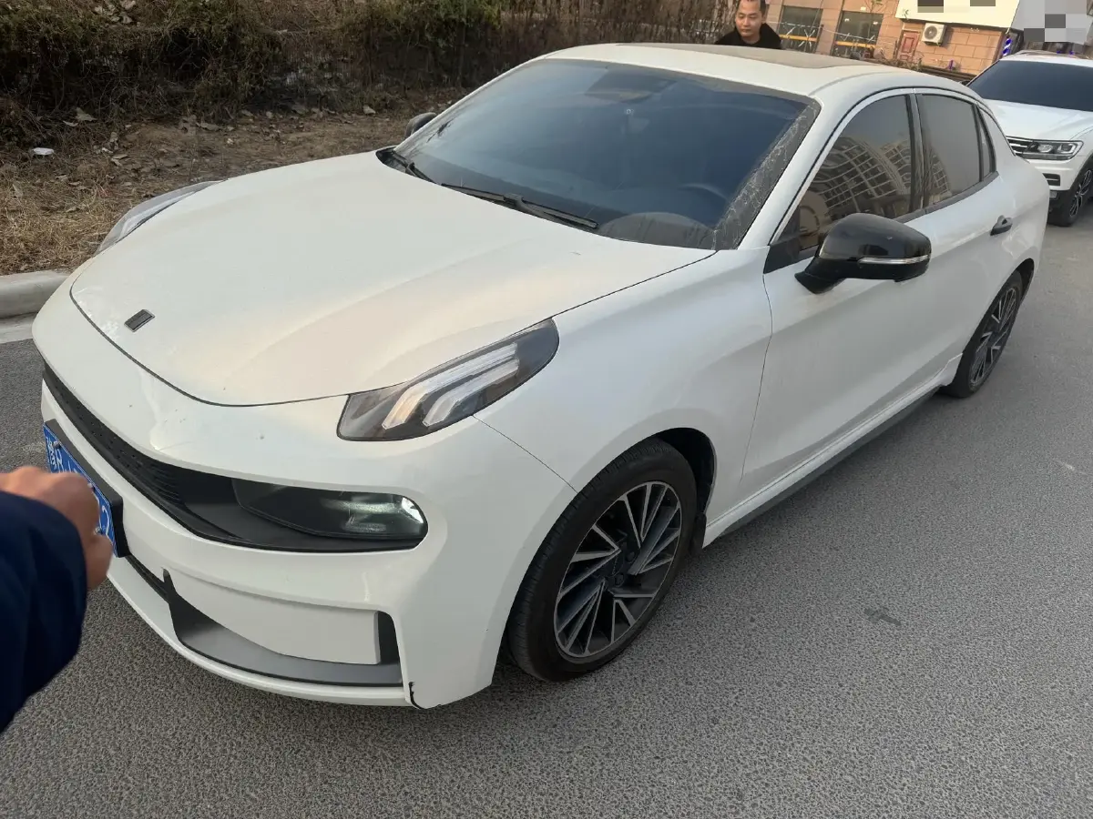 2022 LYNK&CO 03 2.0T 190HP L4 7DCT