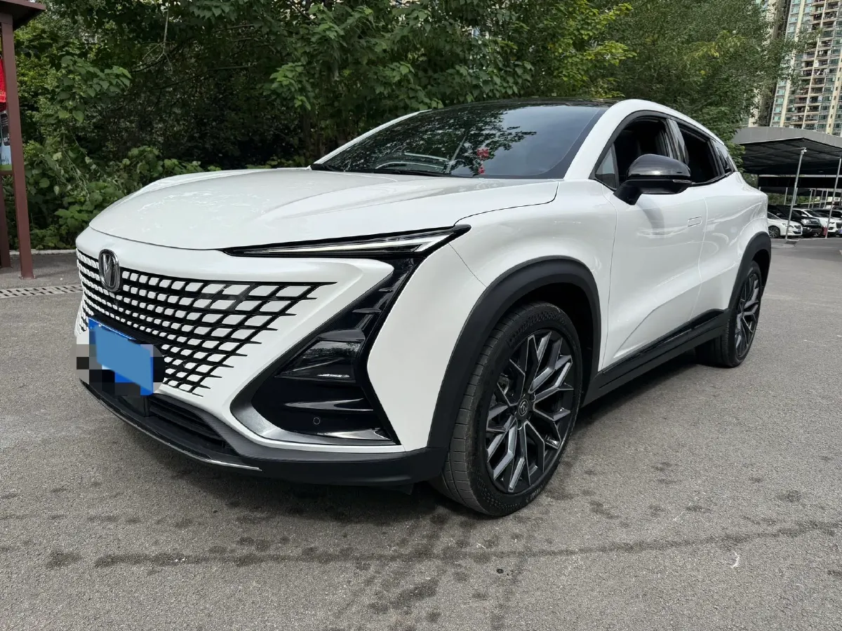 2022 ChangAn UNI-T 1.5T 188HP L4 7DCT,autocango,china used car exporter,china ev exporter,chinese used car exporter,chinese used ev exporter