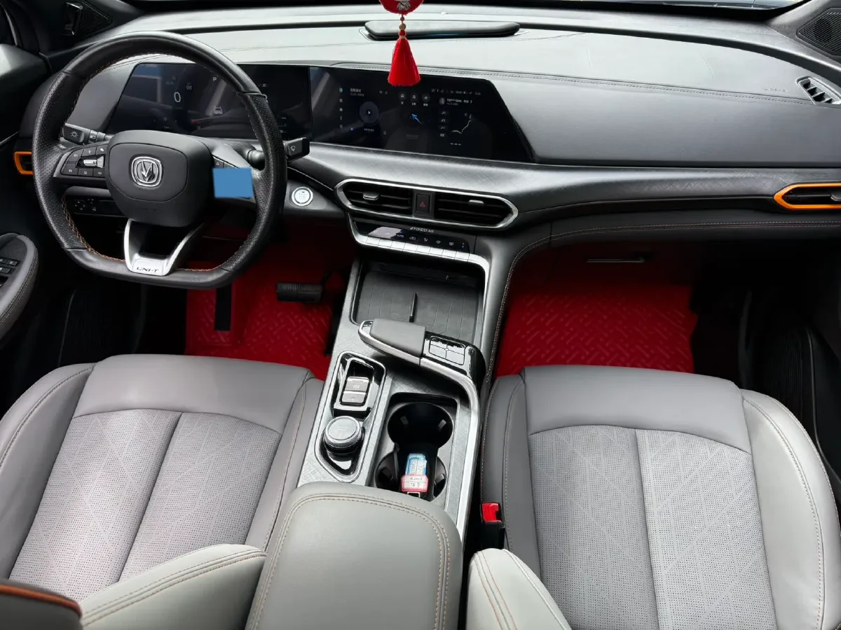 2022 ChangAn UNI-T 1.5T 188HP L4 7DCT,autocango,china used car exporter,china ev exporter,chinese used car exporter,chinese used ev exporter