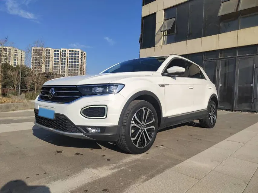 2021 Volkswagen T-Roc 1.4T 150HP L4 7DCT,autocango,china used car exporter,china ev exporter,chinese used car exporter,chinese used ev exporter
