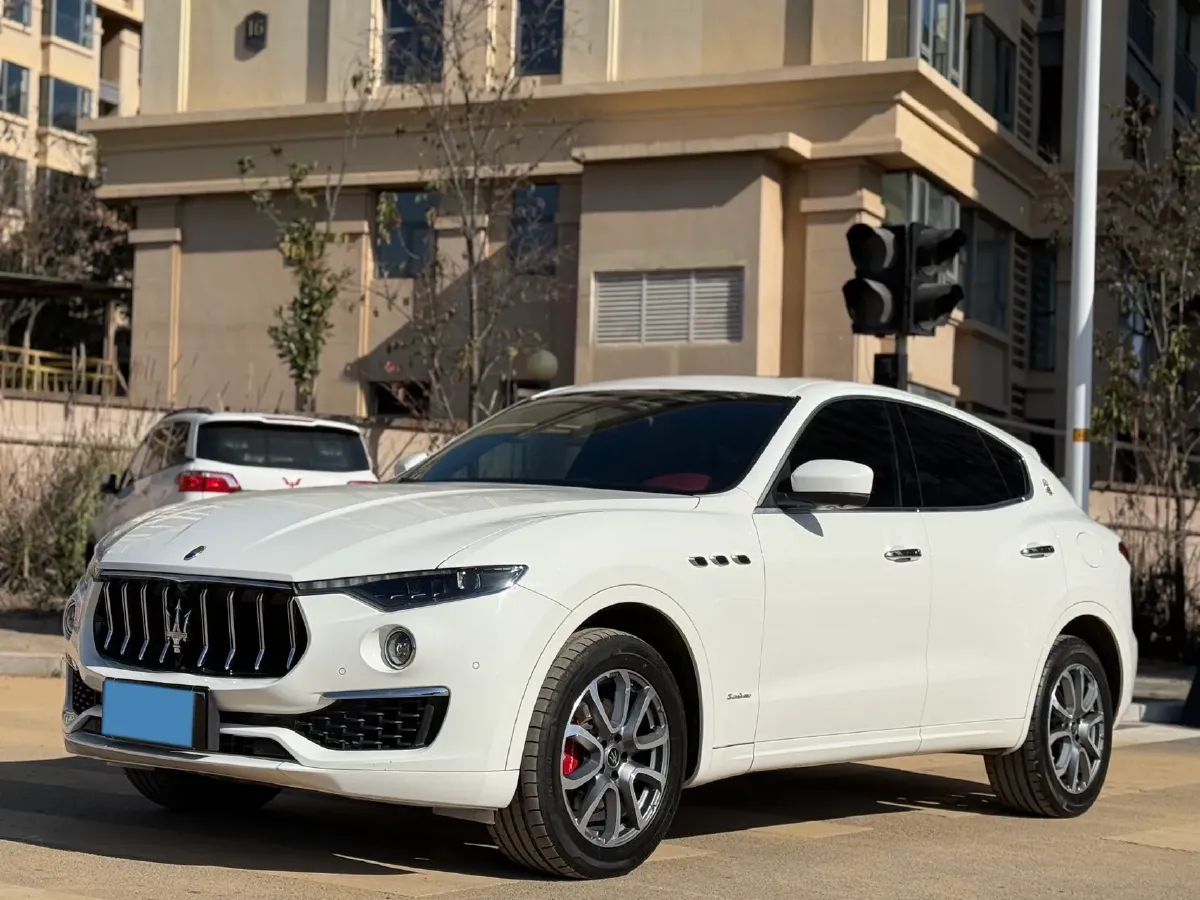 2021 Maserati Levante 3.0T 350HP V6 8AT,autocango,china used car exporter,china ev exporter,chinese used car exporter,chinese used ev exporter